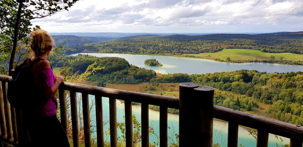 Le Jura En Toutes Saisons Piscine, Spa, Location Vtt, Balades 2Cv, Climatisation Bonlieu Eksteriør bilde