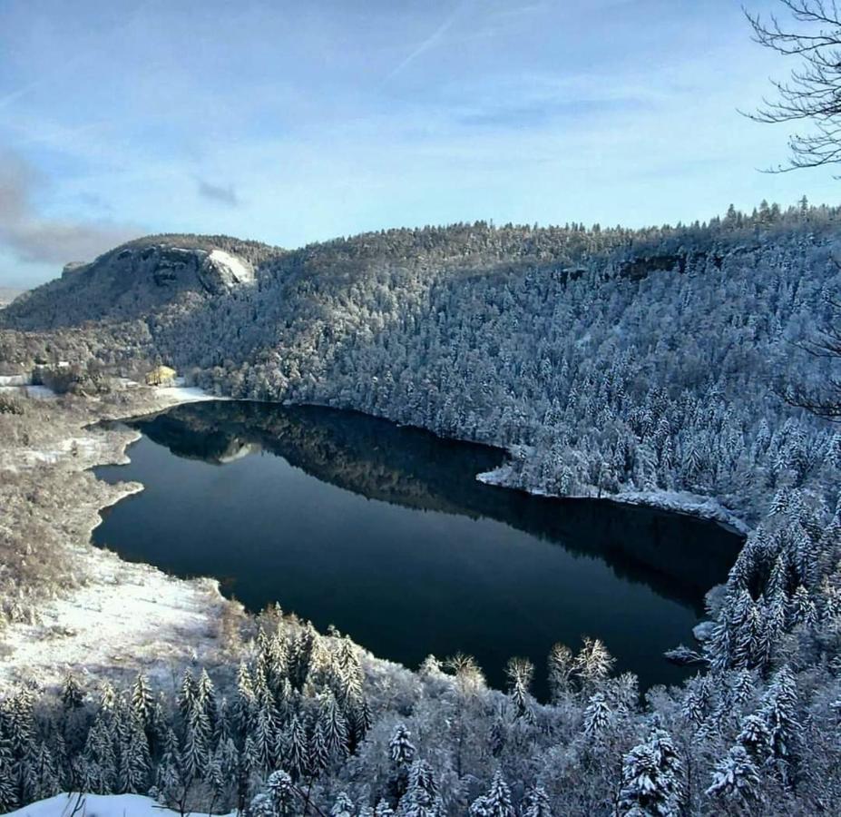 Le Jura En Toutes Saisons Piscine, Spa, Location Vtt, Balades 2Cv, Climatisation Bonlieu Eksteriør bilde